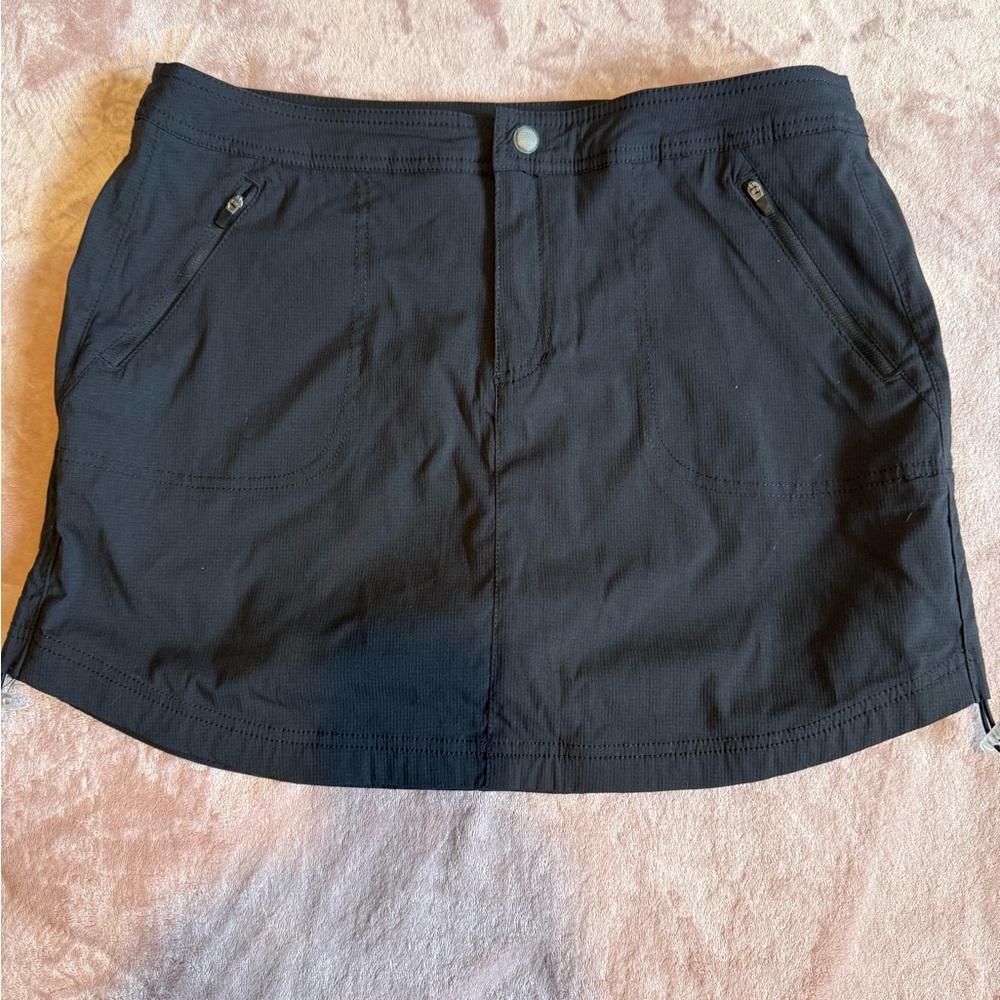 Te Verde Gray Textured Skort size Lg